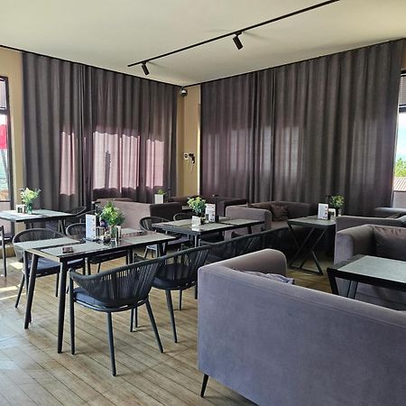 Panorama Lux Guest House Chimgan Bagian luar foto