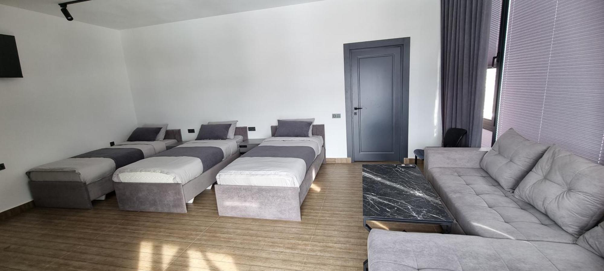 Panorama Lux Guest House Chimgan Bagian luar foto