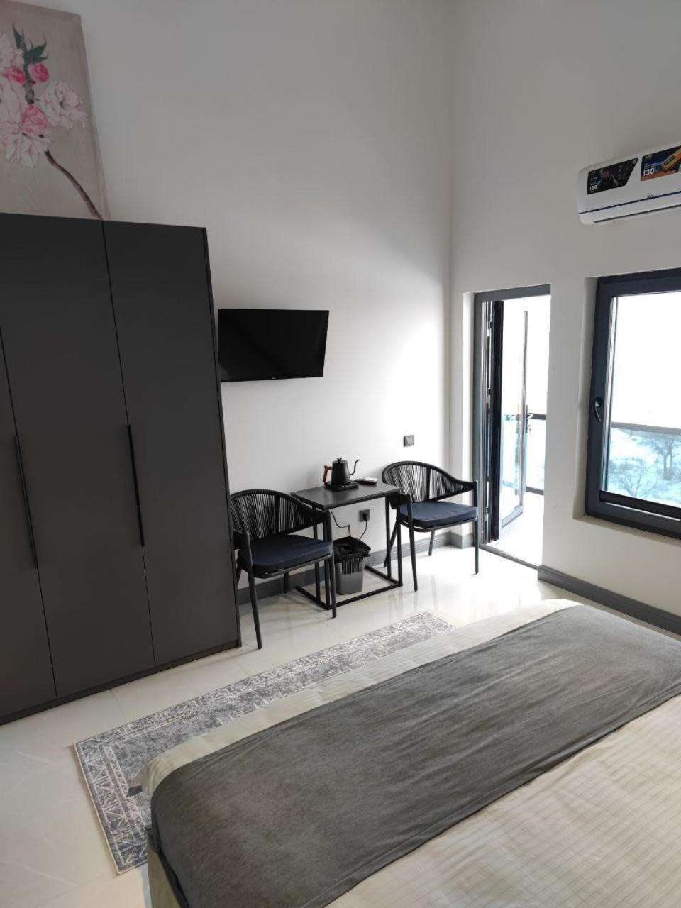 Panorama Lux Guest House Chimgan Bagian luar foto